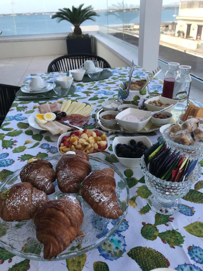 La Terrazza Sul Porto Bed & Breakfast Syracuse Eksteriør bilde