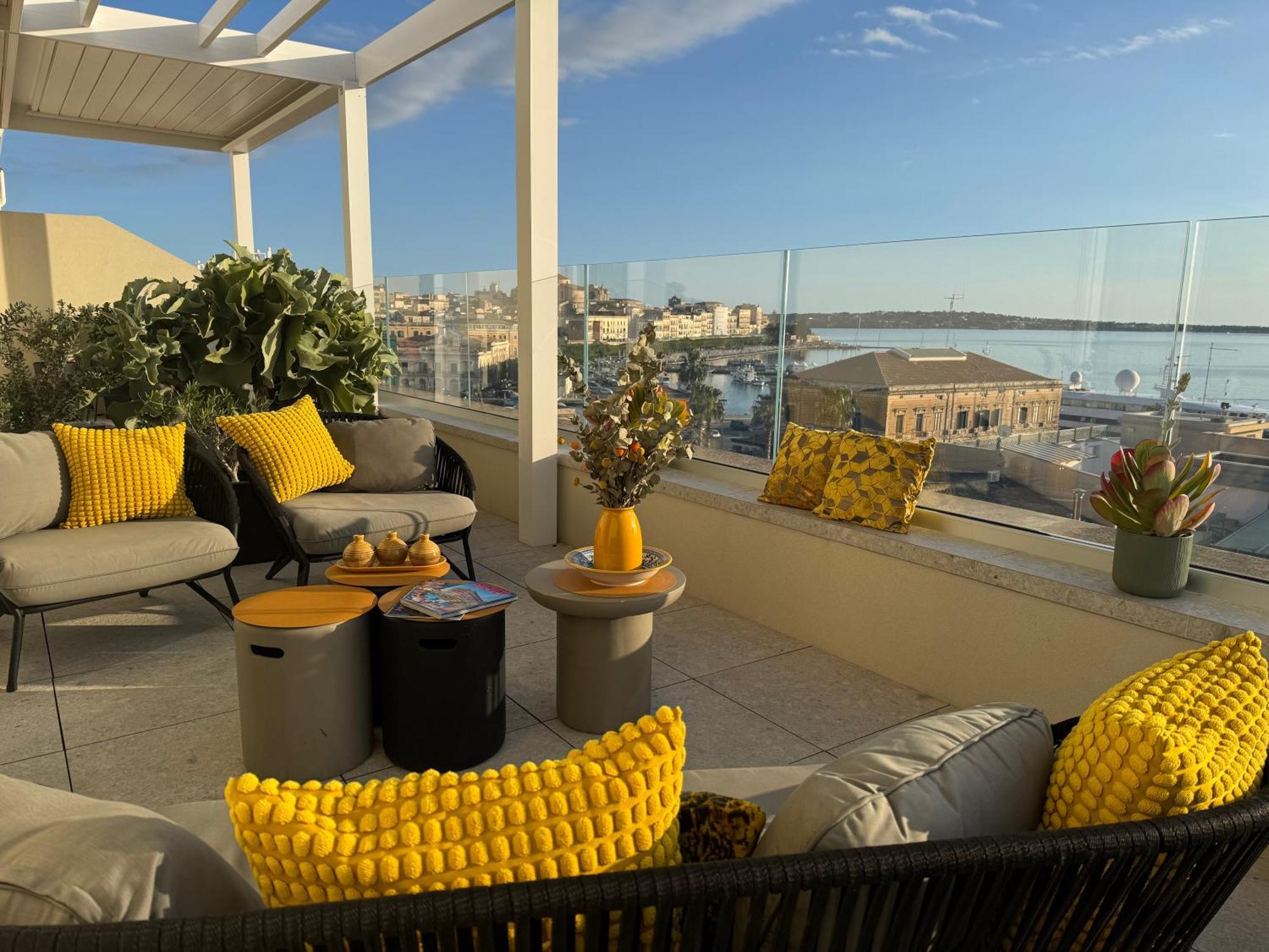 La Terrazza Sul Porto Bed & Breakfast Syracuse Eksteriør bilde