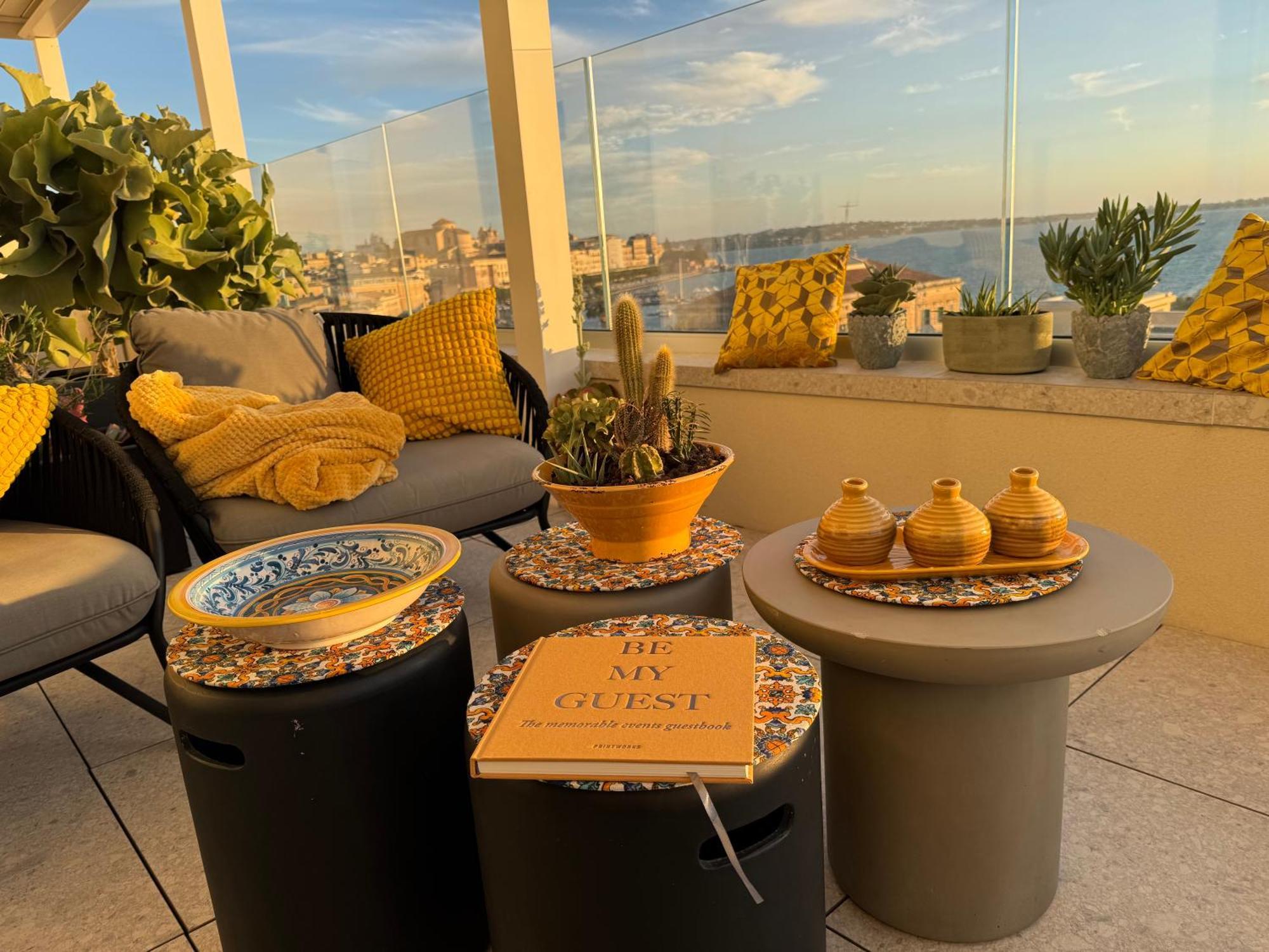 La Terrazza Sul Porto Bed & Breakfast Syracuse Eksteriør bilde